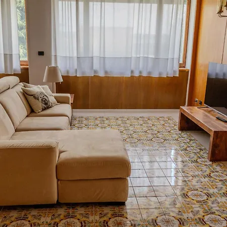 Apartamento Junior Giacomelli Mati
