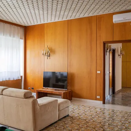 Lägenhet Junior Giacomelli *